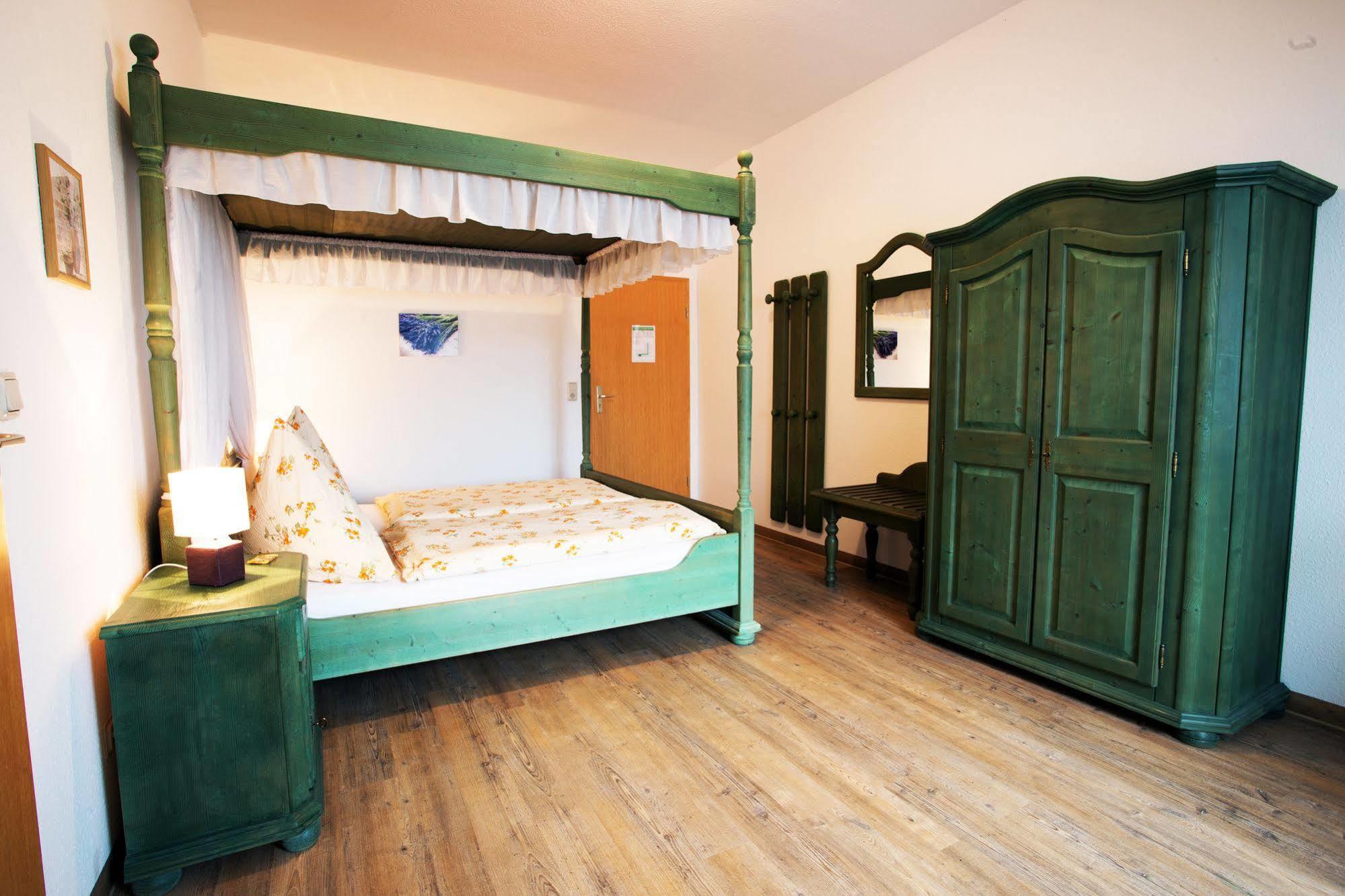 Hotel Am Stadtpark Nordhausen Buitenkant foto